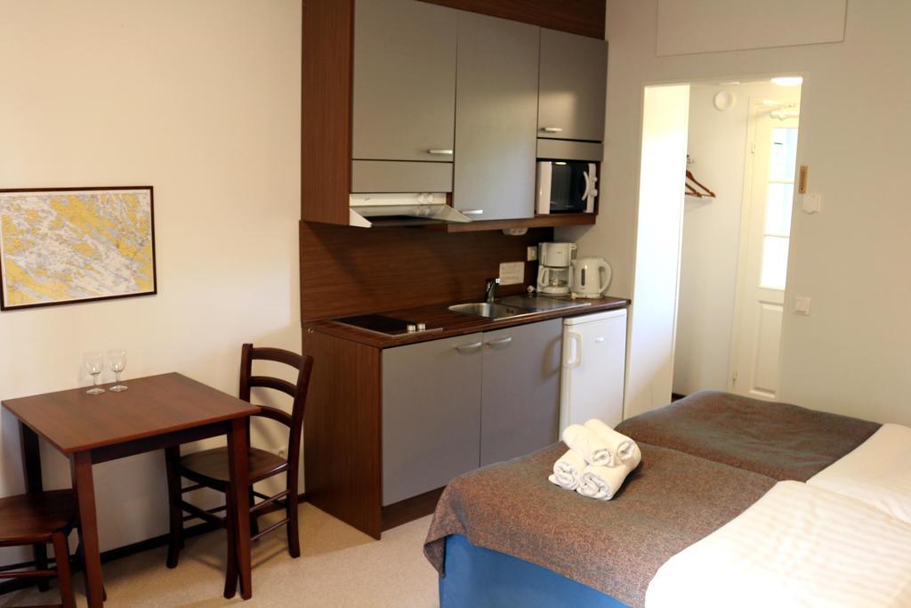 Oravi Apartments Екстер'єр фото